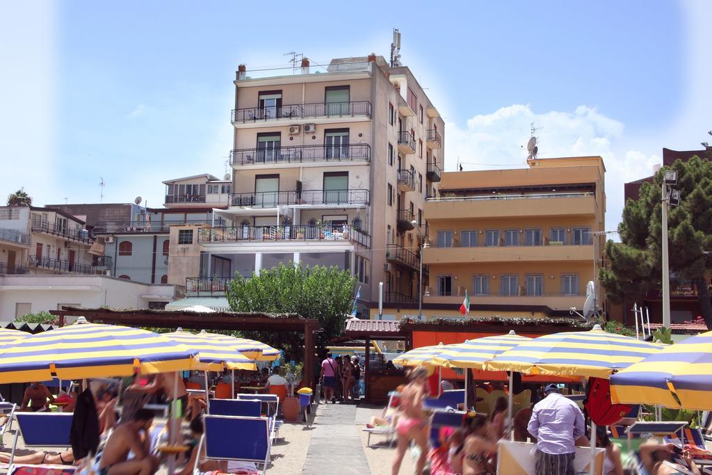 Casa D'A..Mare Leilighet Giardini Naxos Eksteriør bilde